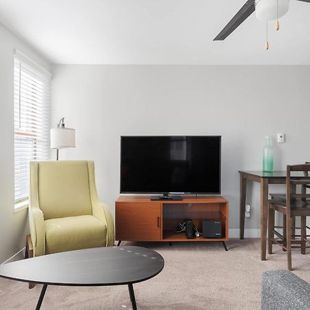Modern Mass Ave 1Br Apartment With Kitchen Indianapolis Exterior foto