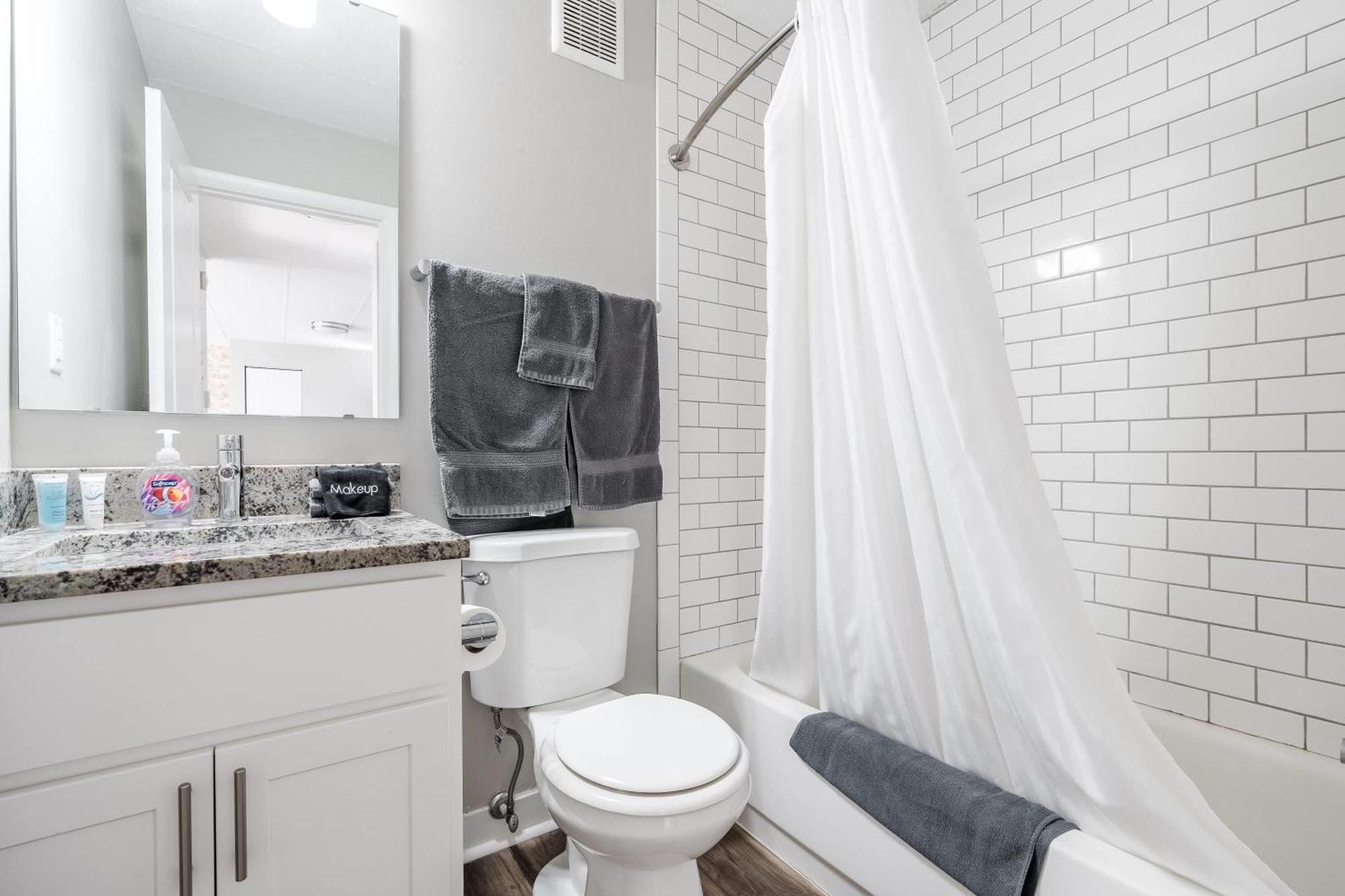 Modern Mass Ave 1Br Apartment With Kitchen Indianapolis Exterior foto